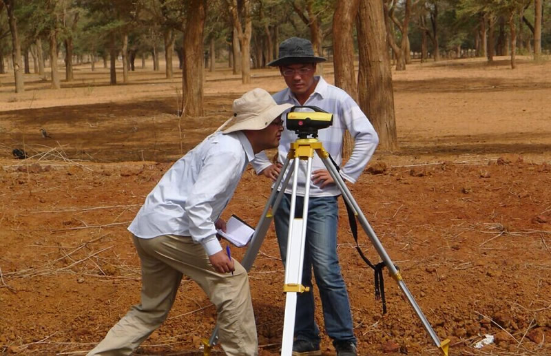 塞內(nèi)加爾國THIES-TOUBA收費(fèi)高速公路項(xiàng)目